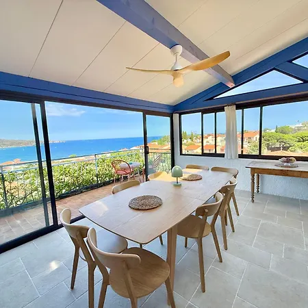 Private - Panoramic Sea View & Private Pool Villa
