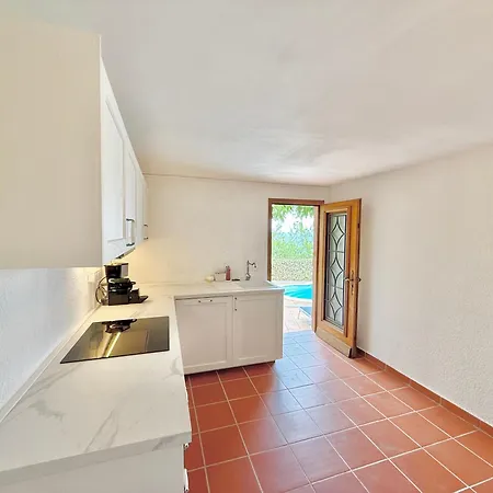 Private - Panoramic Sea View & Private Pool Villa *
