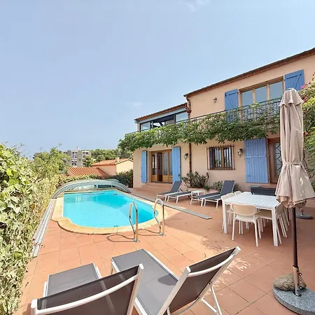 Private - Panoramic Sea View & Private Pool Villa